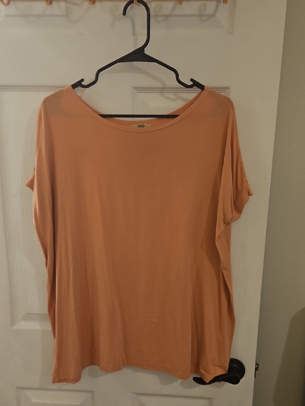 Essential Relaxed Fit Women’s Top - Peach